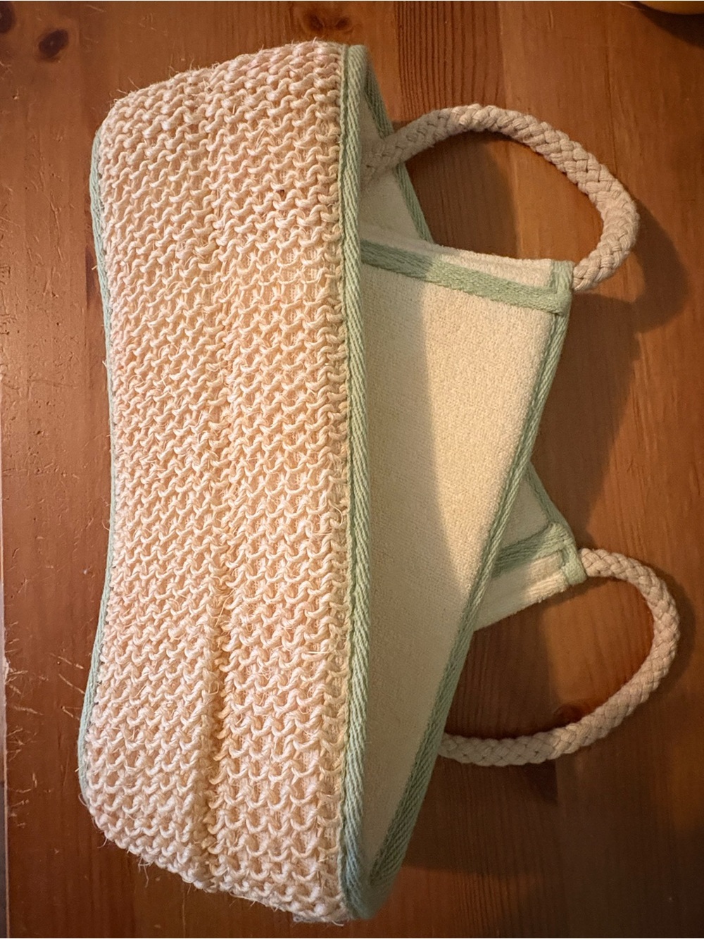 NWOT Sisal Bath Scrubber - Picture 2 of 6